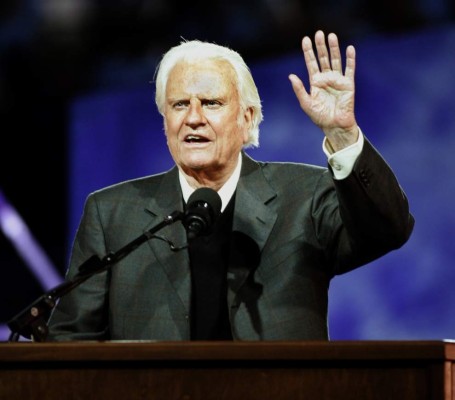 Muere Billy Graham, reconocido evangelista de EEUU