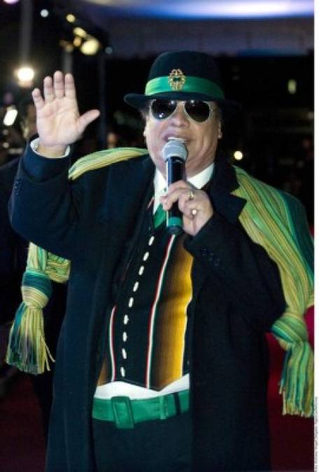 Juan Gabriel es recordado como honesto, sincero y sin clasificarse dentro de ninguna tendencia fashion, sino más bien creador de su propio estilo.