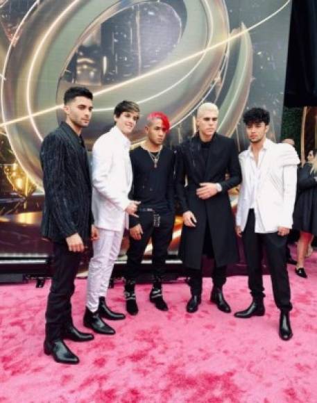 La banda musical CNCO.