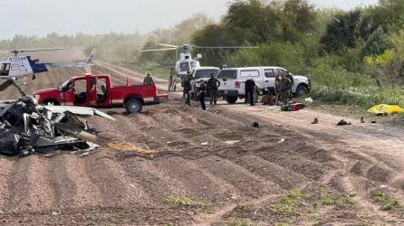 Imágenes de la aeronave que se accidentó en el sur de Texas el viernes.