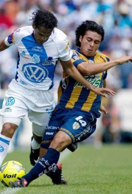 Everaldo Ferreira jugó en el Puebla de la Liga de México tras jugar en el Real España y Olimpia.