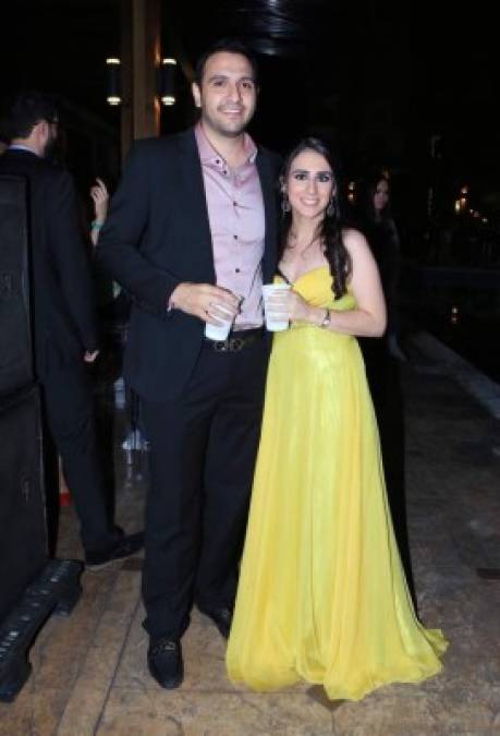 Faris Simón y Nour Canahuati.