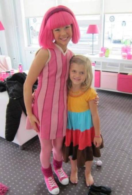 En 2013 una nueva temporada de 'Lazy Town' fue lanzada, esta vez con la actriz Chloe Lang en el rol de Stephanie, sin embargo el público siempre recordó con mucho cariño a Julianna Mauriello.