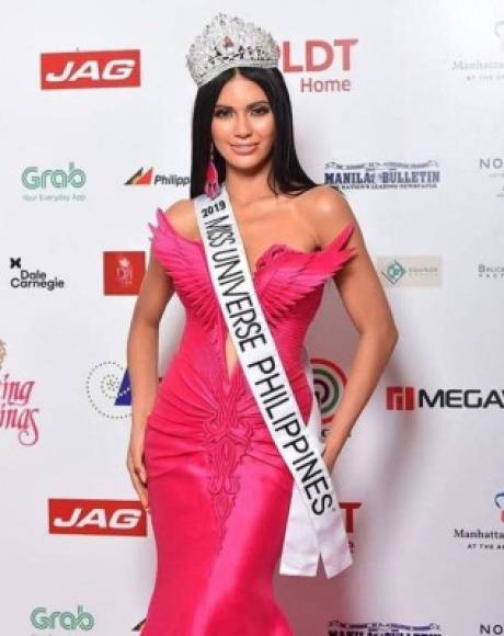 Gazini Christiana Ganados, de 23 años de edad, se coronó como Miss Filipinas representando a la ciudad de Cebú .