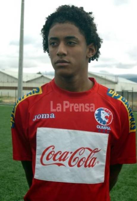 Lozano logró marcar goles con el Olimpia por lo que luego poco a poco comenzó a destacar.