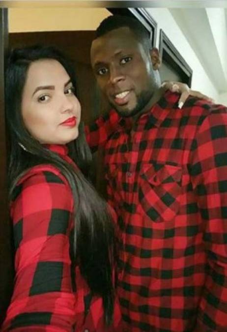 La venezolana Paula y el colombiano Arboleda forman una linda pareja.