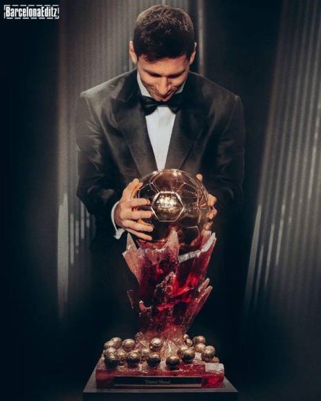 El Super Balón de Oro es una trofeo otorgado por la revista francesa France Football. 