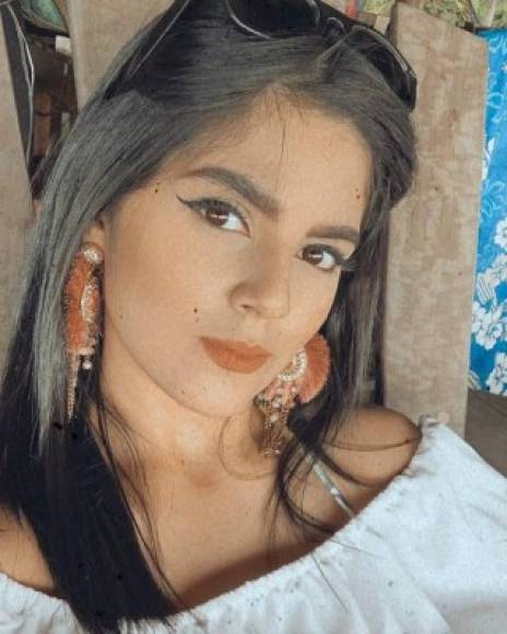 En 2018, Daniela representó a Honduras en el concurso de belleza Reina Hispanoamericana.