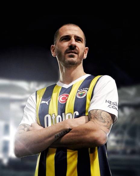 El veterano defensa internacional italiano Leonardo Bonucci, de 36 años y campeón de la Eurocopa con la Azzurra en 2021, se comprometió hasta final de temporada con el Fenerbahçe, anunció este jueves el club turco.