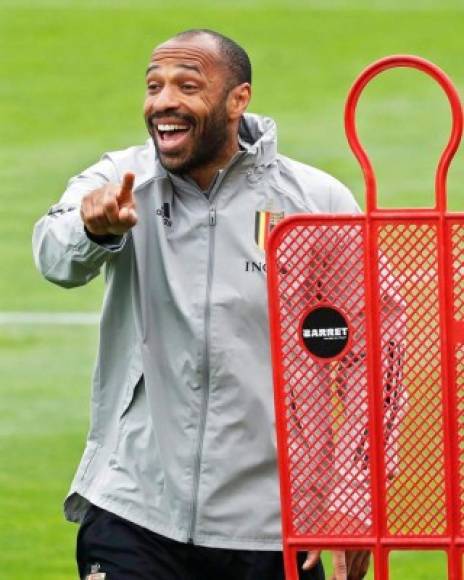 Thierry Henry mantendrá su cargo como adjunto del seleccionador de Bélgica, Roberto Martínez, hasta después del Mundial de 2022, según ha anunciado la Federación belga. Foto Twitter @BelRedDevils.