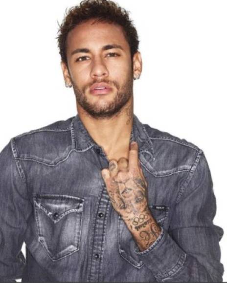 El brasileño Neymar también ha sido destacado por la prensa rosa como uno de los jugadores más atractivos de Rusia 2018.