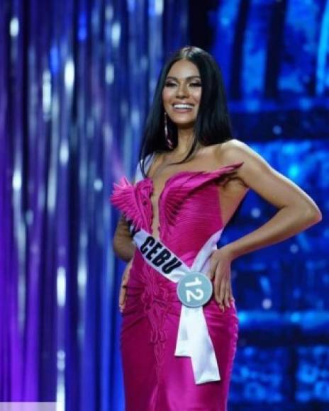 Gazini comenzó su carrera en el modelaje a los 15 años al unirse al agencia Origin Model & Artist Management.<br/><br/>Al momento de su coronación la joven fue comparada con Sthefany Gutiérrez, Miss Venezuela 2018, con quien comparte un cierto parecido, debido al bronceado y su larga caballera negra.<br/>