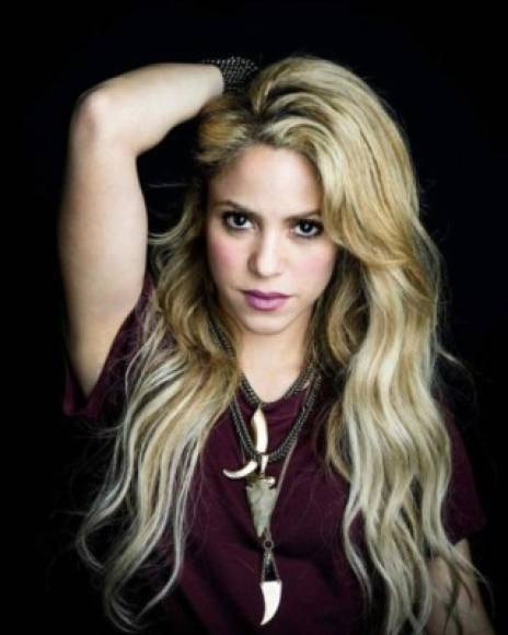 La cantante colombiana mostró su verdadero rostro, y es que a diferencia de muchas estrellas, Shakira es una de las famosas con naturalidad y sencillez hasta en su apariencia física.