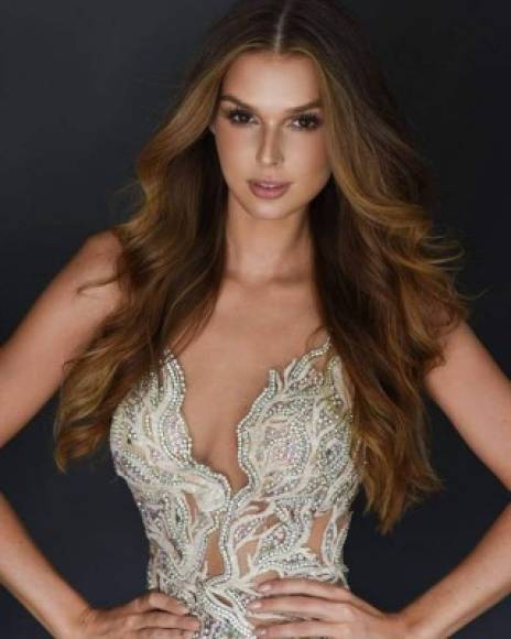 Miss universo Canadá 2018 - Marta Magdalena Stepien<br/>