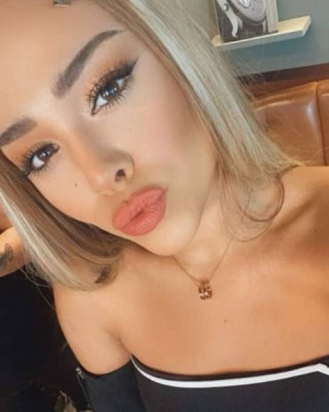 En los últimos días Danna Paola ha enamorado en las redes sociales al presumir su cambio de look, y es que la intérprete de 'Mala Fama' se convirtió en rubia.