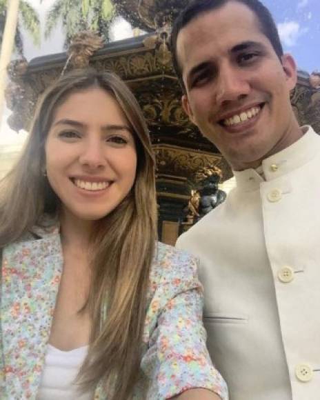 Tiempo después volvió acudir a él 'para presentarme a su novio para que yo lo conociera y le diera, como solemos decir, el visto bueno, para así ella continuar más tranquila con esa relación de noviazgo', contó el obispo en la carta.