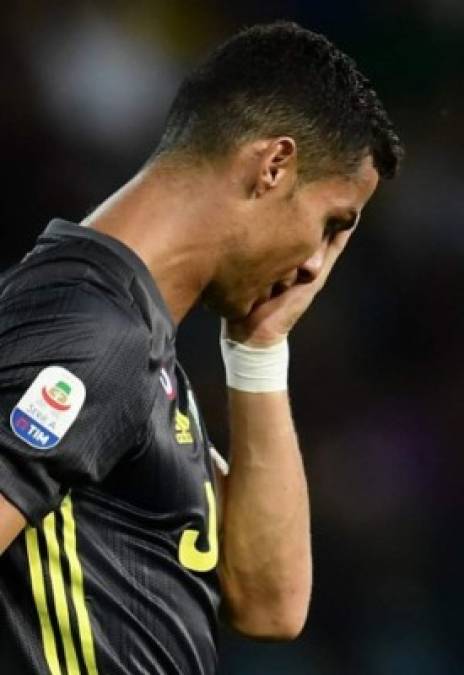 El delantero portugués Cristiano Ronaldo lo jugó todo en la victoria de 1-2 de la Juventus ante Parma pero el crack luso nuevamente se fue en blanco. Al crack luso se le vio desesperado en varios tramos del juego ya que no pudo marcar