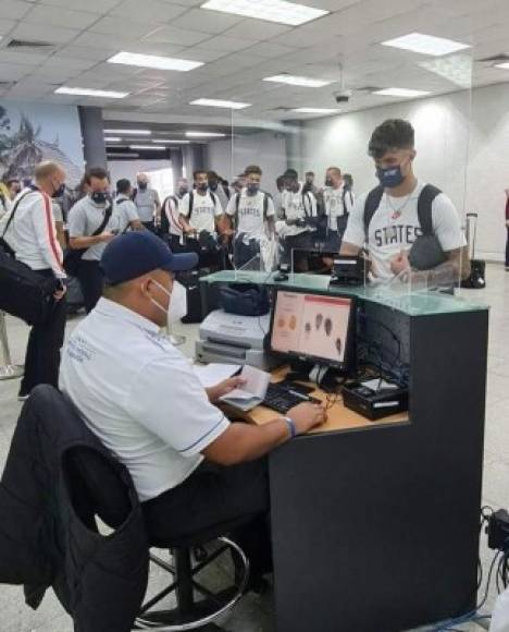 El arribo de la selección norteamericana fue en horas del mediodía a San Pedro Sula...