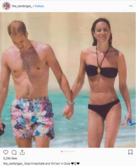 Circula en las redes una foto de la duquesa de Cambridge mostrando su atlética figura en un bikini negro mientras camina de la mano de su marido, el príncipe William.<br/>