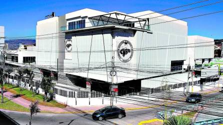 Edificio de la <b>Comisión Nacional de Bancos y Seguros (CNBS)</b>.