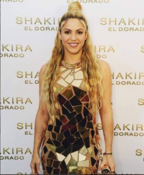 Shakira confirmó que a sus 41 años sigue teniendo el mismo aspecto juvenil que en sus inicios de la industria musical.