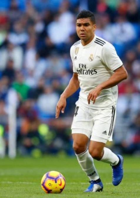 6. Casemiro - Tiene un valor de mercado de 70 millones de euros.