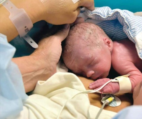 Nace el primer bebé tras un trasplante de útero