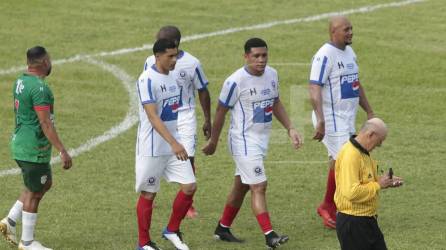 Las leyendas del Olimpia fueron superiores a las del Marathón en duelo donde el árbitro fue Argelio Sabillón.