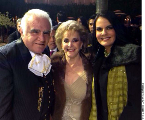 Vicente Fernández celebra sus Bodas de Oro