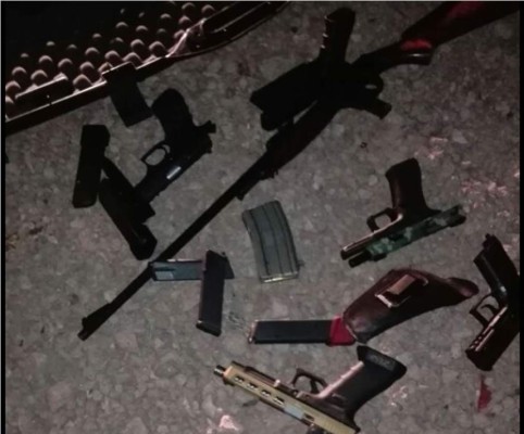 Detienen a cuatro hombres con varias armas de fuego en Tegucigalpa