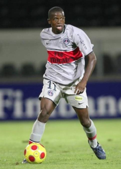 <br/>Boniek García inclusive pudo jugar un amistoso con la camiseta del París Saint Germain de Francia. Vio minutos en el triunfo de 2-1 del conjunto parisino ante Vitoria de Guimaraes de Portugal. El catracho utilizó el dorsal 11.