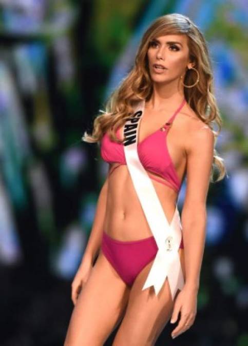 Ángela Ponce ha acaparado titulares debido a que es la primera mujer transexual en competir por la corona de Miss Universo 2018.