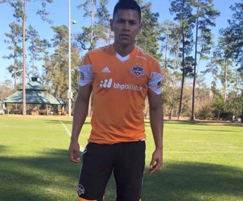 Bryan Moya, un catracho que quiere brillar en Estados Unidos