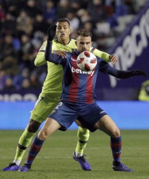El colombiano Jaison Murillo debutó con el Barcelona en el duelo de Copa del Rey. El zaguero cafetero llegó procedente del Valencia.