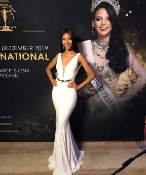 Nicole Ponce participó este 01 de diciembre en las preliminares previo a la gran final del Miss Supranational 2019.