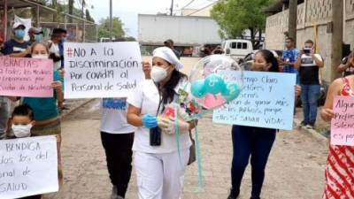 María Perdomo trabaja en la sala de COVID-19 del hospital Leonardo Martínez en la zona norte de Honduras.