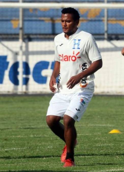 Ever Alvarado estará en el lateral izquierdo de la Selección de Honduras ante Corea del Sur.