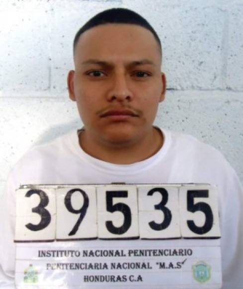 Javier Antonio Pineda, alias Vegueta. El 12 de junio de 2014 en la colonia Tiloarque fue asesinado una persona conocida como 'Mandraker', por este crimen se vincula como autor intelectual a 'Vegueta' y materiales otros miembros de la 18.