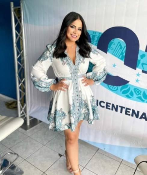 La hermosa Samantha Velásquez Haylok no podía faltar en esta lista. La colaboradora de Canal 11 siempre dice presente en las celebraciones de la Independencia de Honduras.