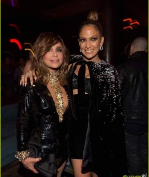 os divas: JLo junto a Paula Abdul en la fiesta posterior a los premios American Music Awards (AMA). (AFP / Christopher Polk/Getty Images for ABA)