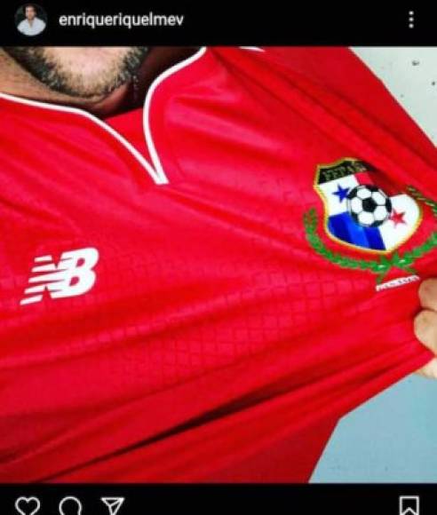 Enrique Riquelme es seguidor de la selección de Panamá y así lo refleja en sus redes sociales cuando el equipo canalero tiene partidos .