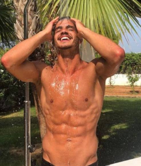 Con más de 1,7 millones de seguidores en Instagram, Silva es toda una sensación con cada imagen que postea.