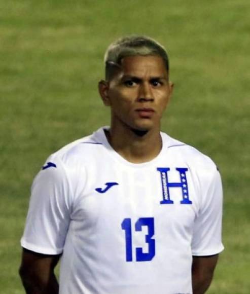 Bryan Moya - El jugador del Zulia FC de Venezuela entra de nuevo en el 11. Viene de marcar contra Trinidad y Tobago.