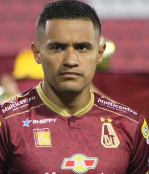 Roger Rojas: El delantero hondureño quedó fuera de la lista oficial del Deportes Tolima de Colombia para la temporada. El atacante actualmente se encuentra con una incapacidad médica, debido a que ingirió una serie de medicamentos sin el permiso del cuerpo médico de la institución.<br/>