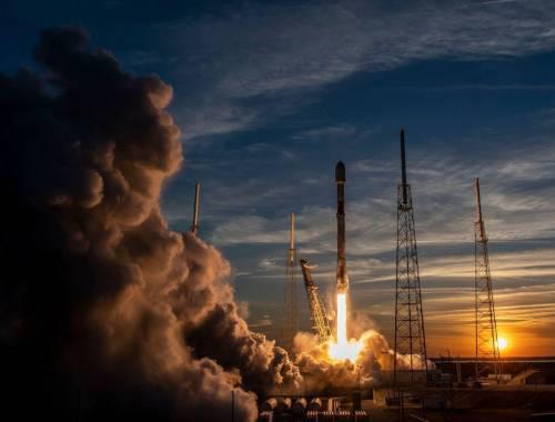El cohete Falcon 9 lanzado por SpaceX