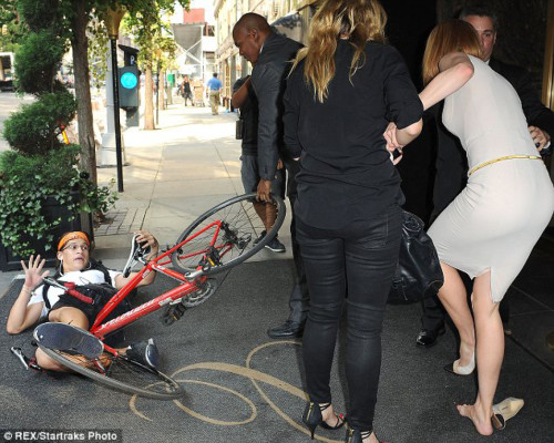 Nicole Kidman, arrollada por un fotógrafo