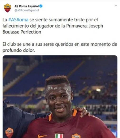 Mediante sus redes sociales, la Roma lamentó la muerte del jugador camerunés: 'El club se une a sus seres queridos en este momento de profundo dolor', publicaron.