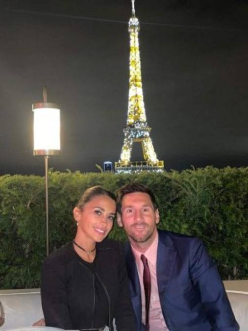 Según informó RMC Sport, Messi y su familia finalmente dejarán el lujoso hotel cinco estrellas Le Royal Monceau, establecimiento que se encuentra ubicado en el 37 Avenue Hoche y que fue reformado por el famoso diseñador Philippe Starck.