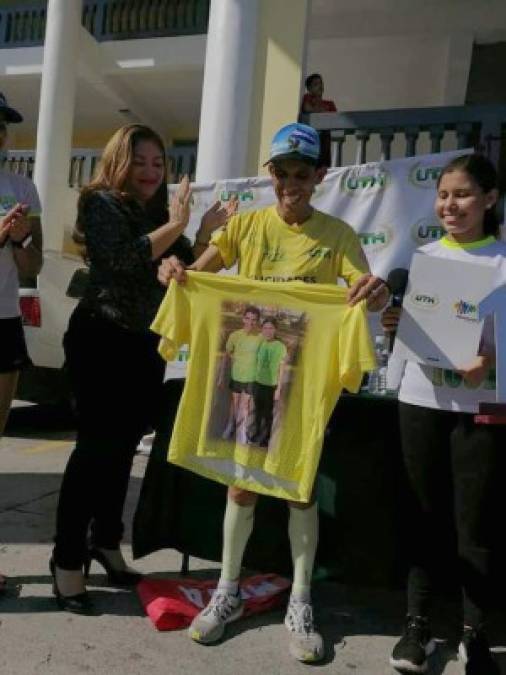 También José Zelaya ha participado en la Maratón Internacional de Diario LA PRENSA.