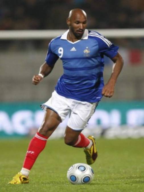 Nicolas Anelka: El delantero pudo haber jugado con Martinica ya que nació en la isla. Hizo una amplia carrera, jugó en algunos clubes como PSG, Real Madrid, Arsenal, Liverpool, Manchester City, Fenerbahce.